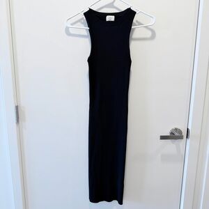 Wilfred By Aritzia Midi Dress Black Crew Neck Ribbed Bodycon Size XXS